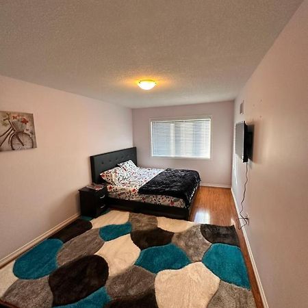 Cmoney Beautiful Home 2 Brampton Exteriör bild