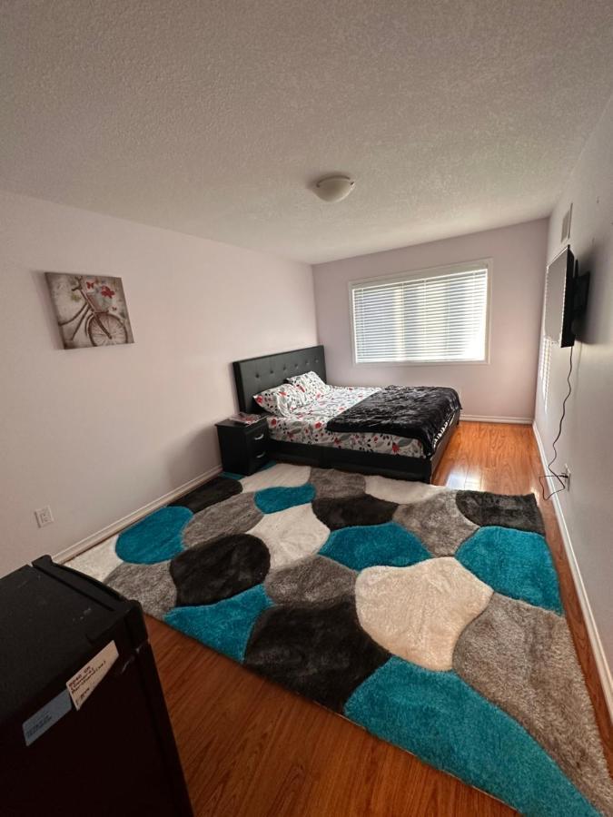 Cmoney Beautiful Home 2 Brampton Exteriör bild